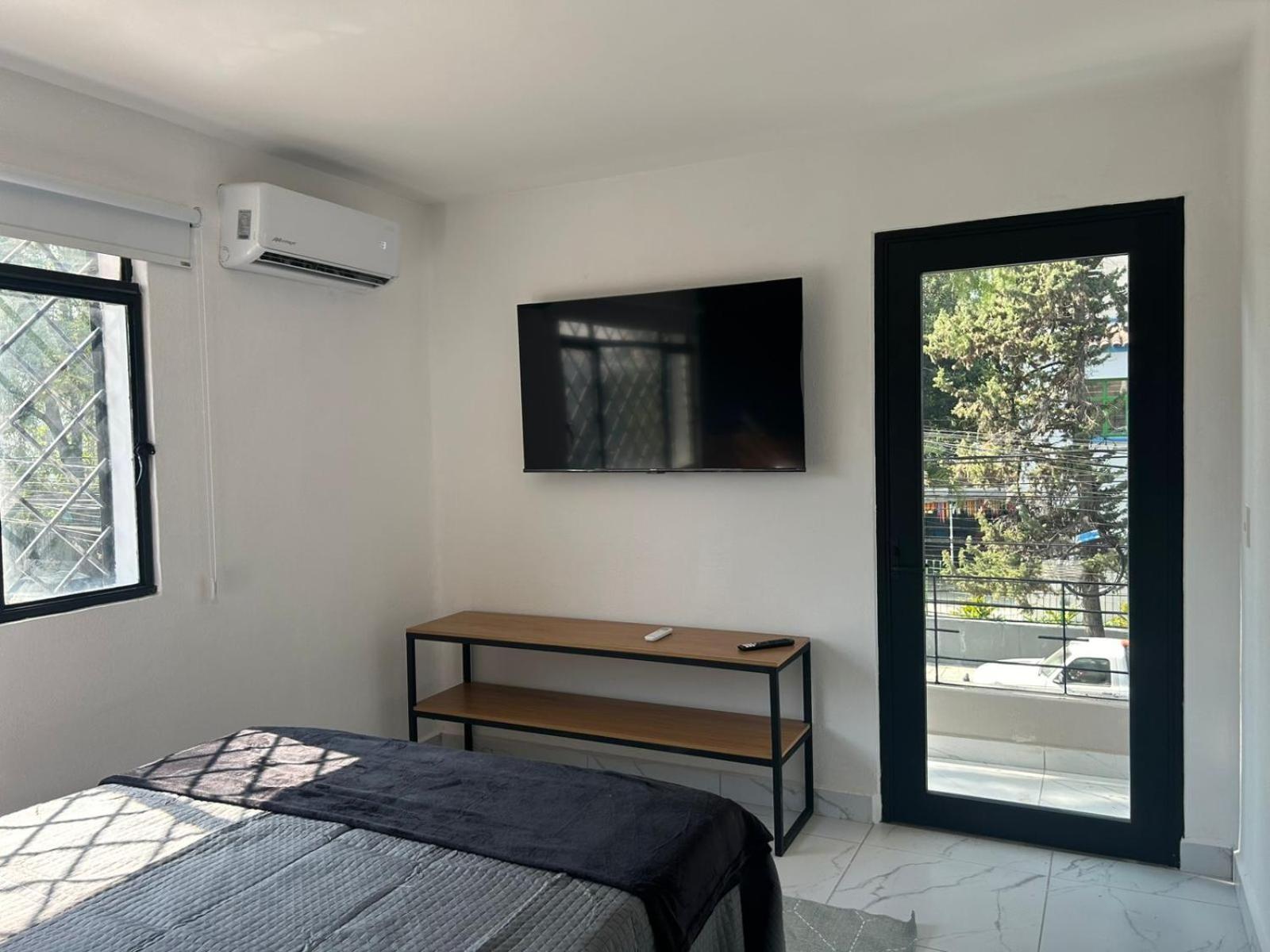 Vidrio Suites Col Americana Guadalajara Exterior foto